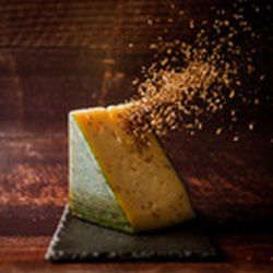 Gouda with Black pepper & Roasted Cumin 200g